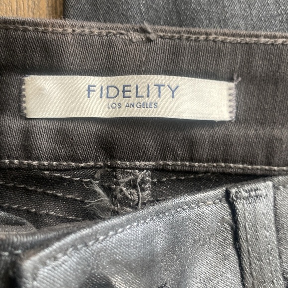 Fidelity Los Angeles Ozzy Jeans Womens Faux Leather in Zen Metallic Twill, NWOT - Picture 8 of 9